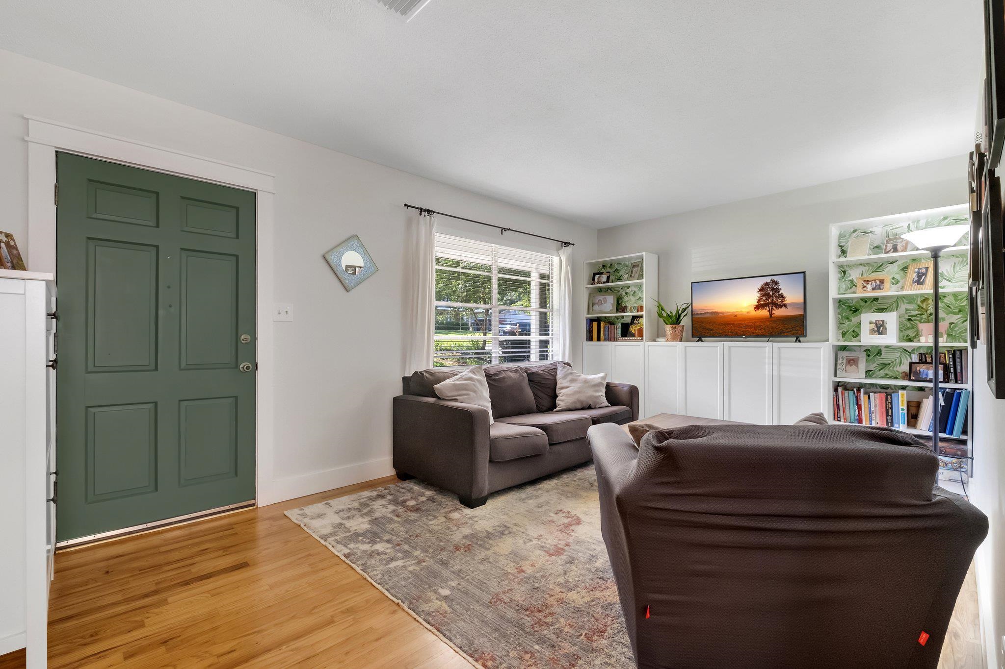 1117 Winifred Drive