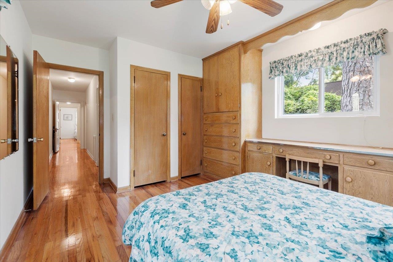 1924 Greenwood Drive