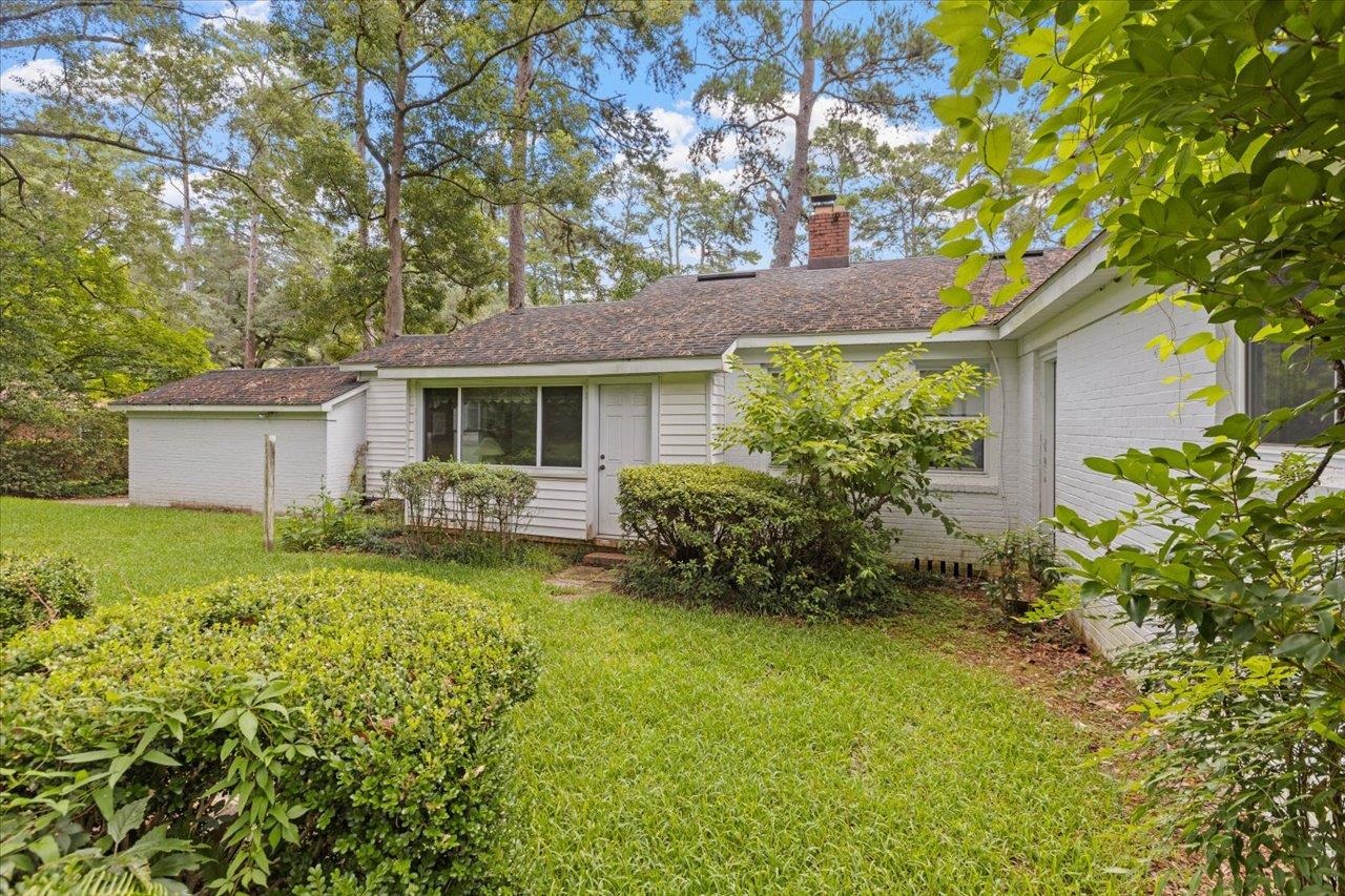 1924 Greenwood Drive