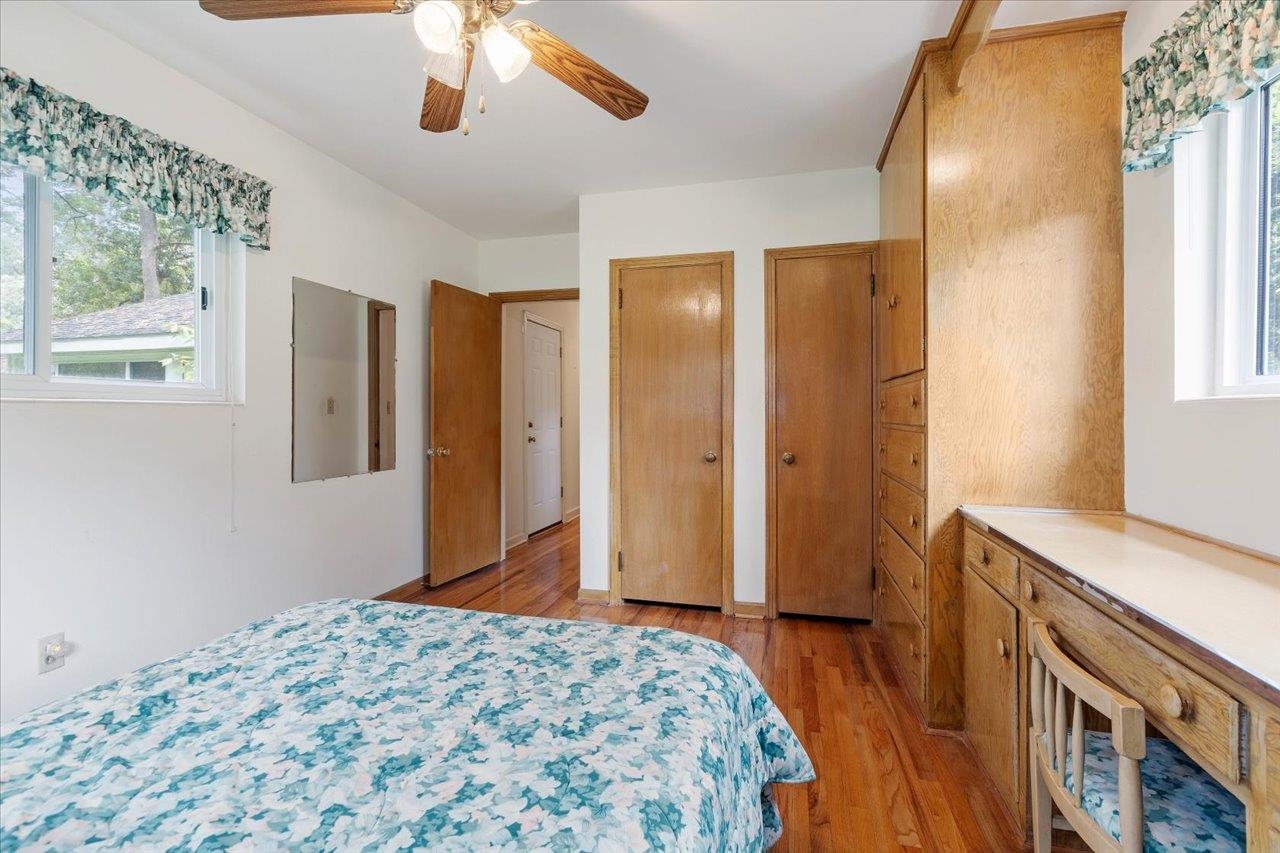 1924 Greenwood Drive