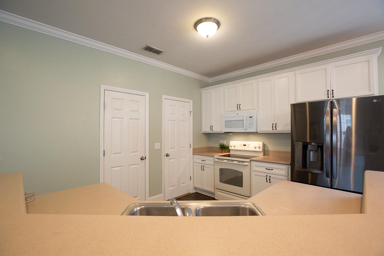 2633 Fenwood Court