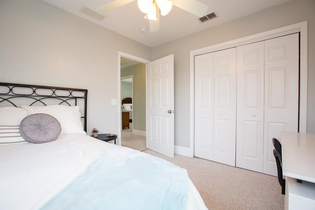 2633 Fenwood Court