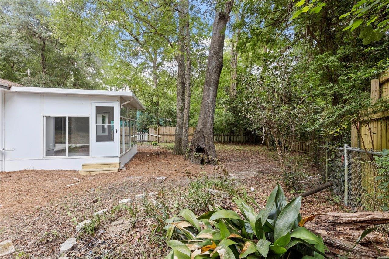 2315 Nannas Loop