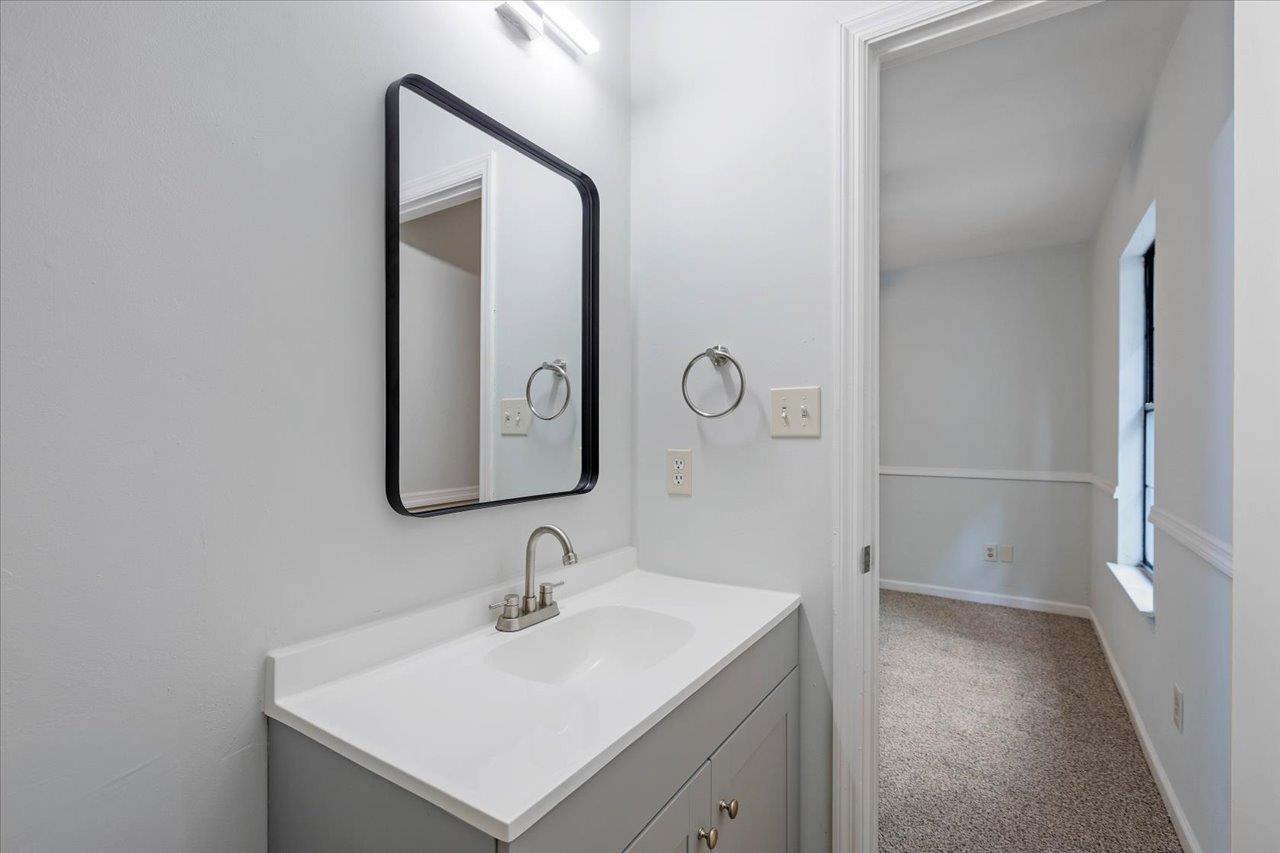 2315 Nannas Loop