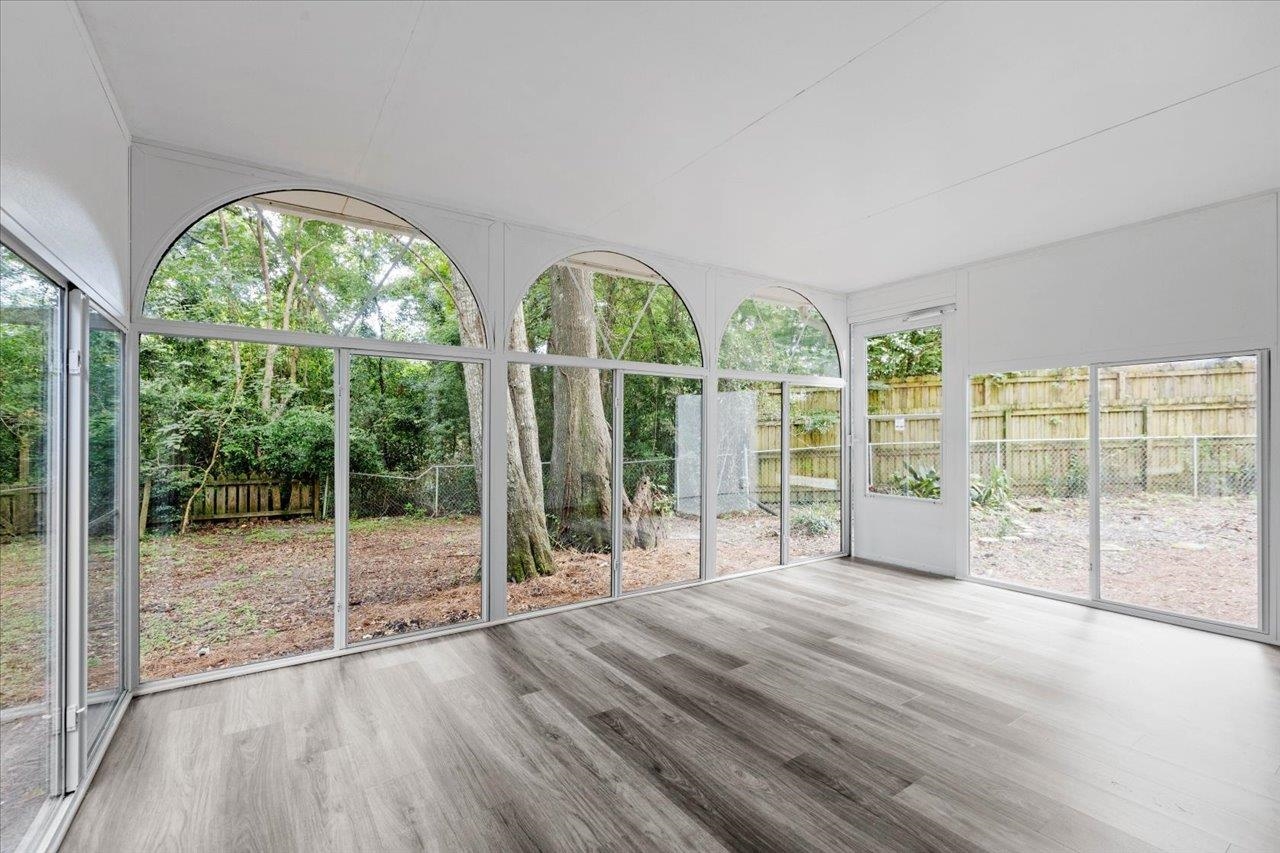2315 Nannas Loop
