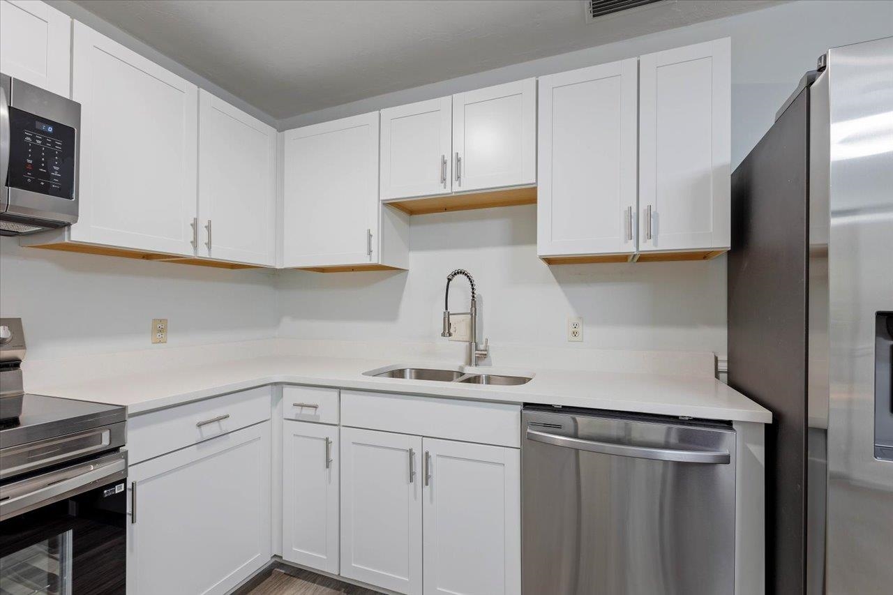 2315 Nannas Loop