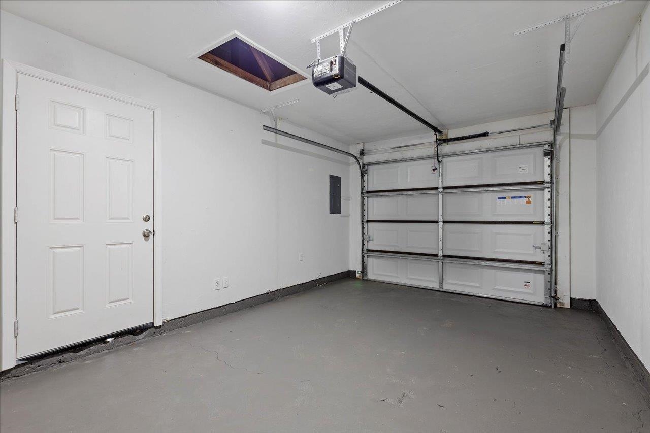 2315 Nannas Loop