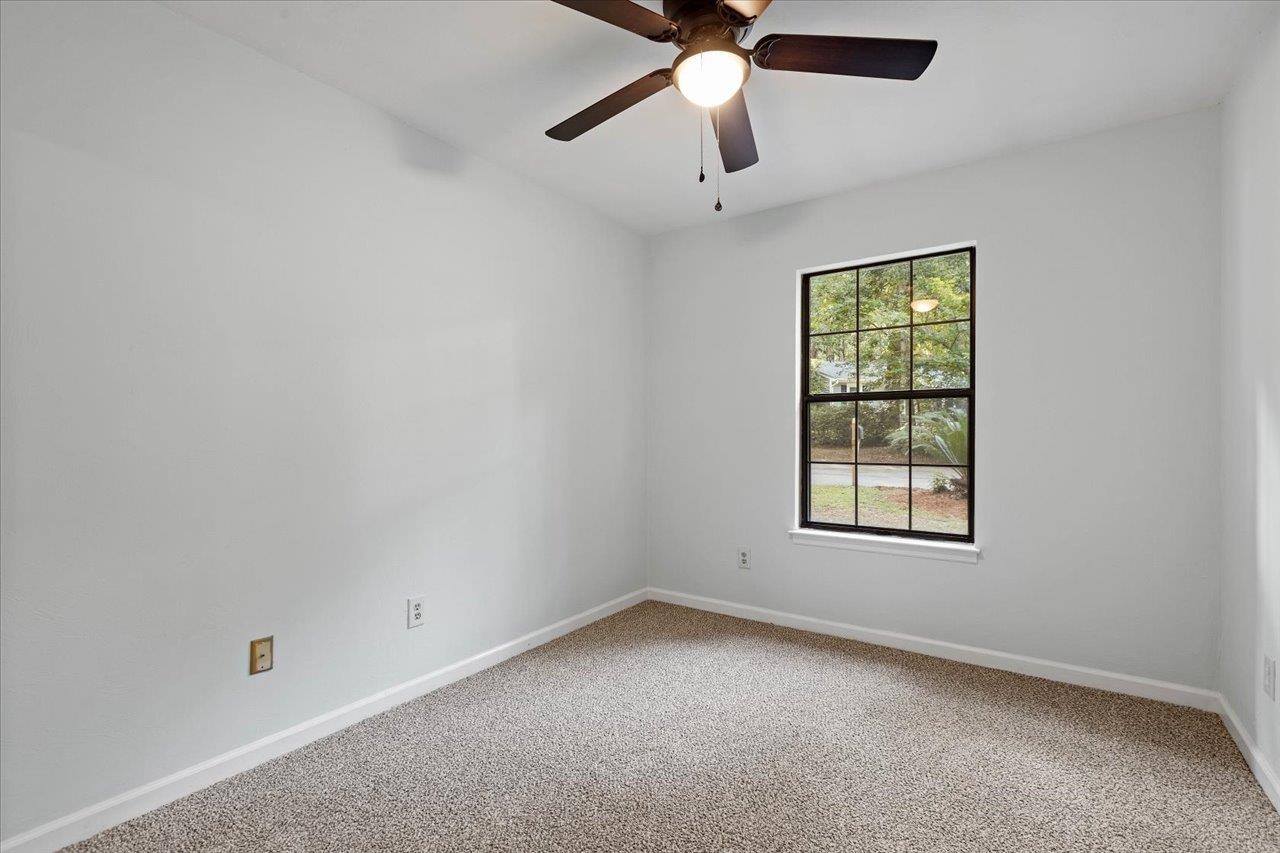 2315 Nannas Loop