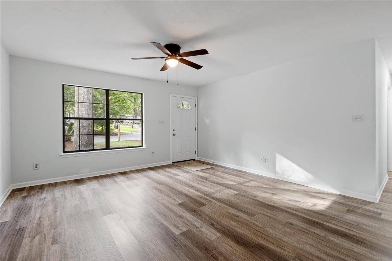 2315 Nannas Loop