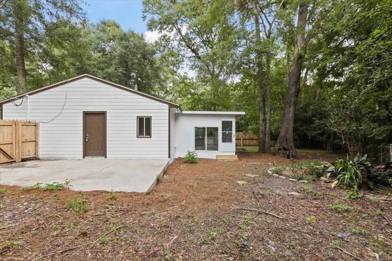 2315 Nannas Loop