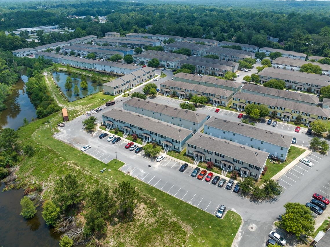 1956 Evanston Avenue Unit: 605