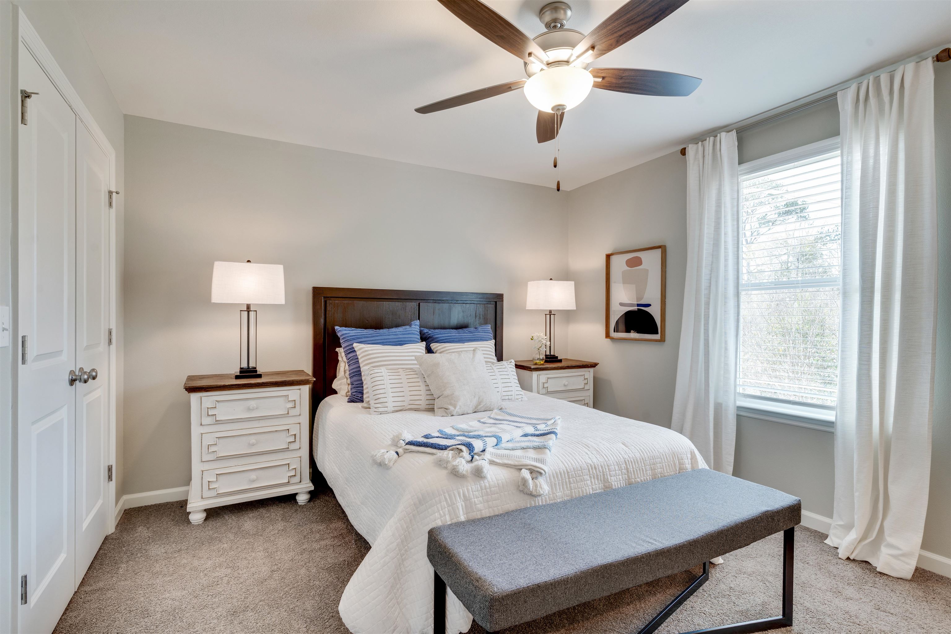 1960 Evanston Avenue Unit: 607