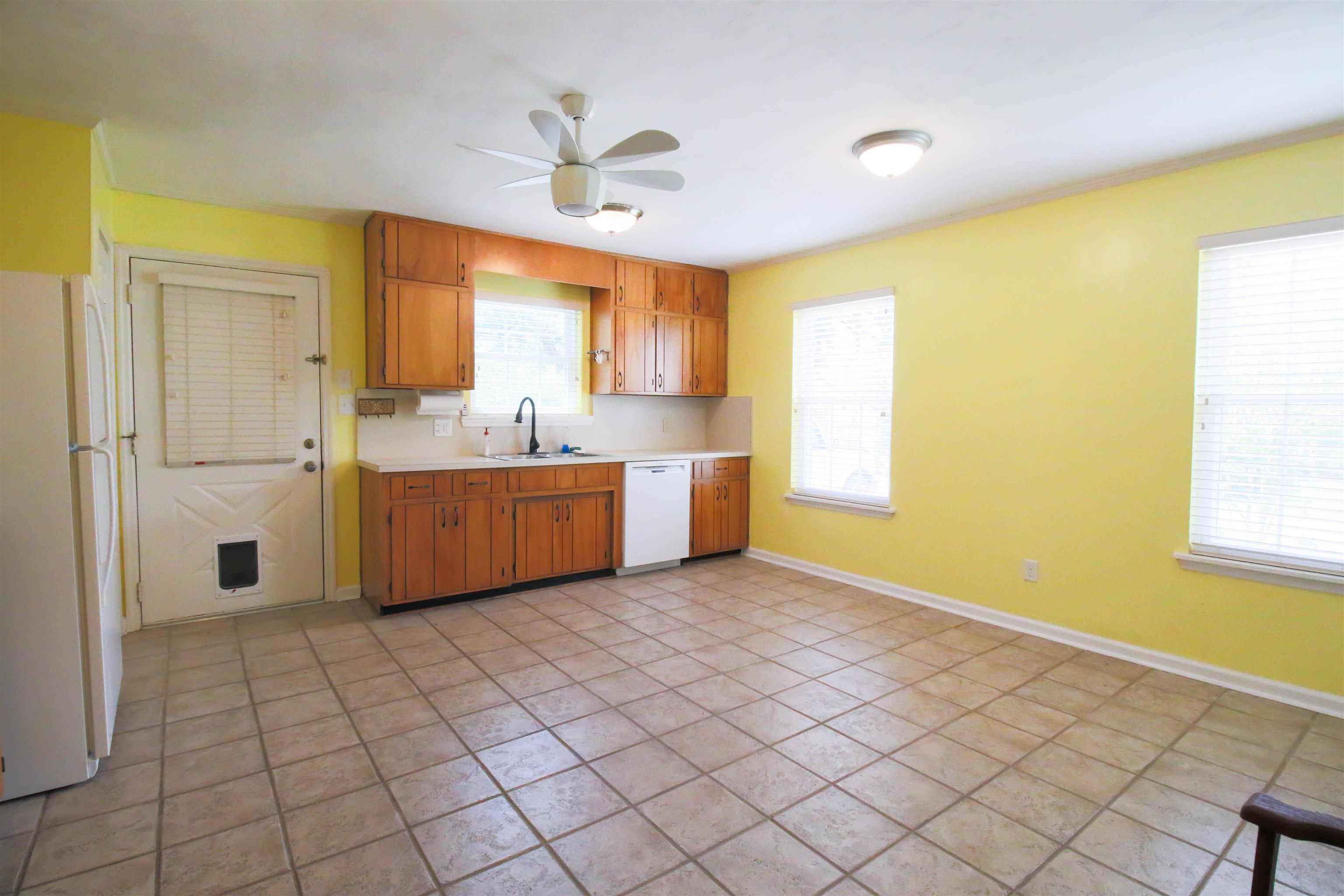 1561 Cinnamon Bear Circle