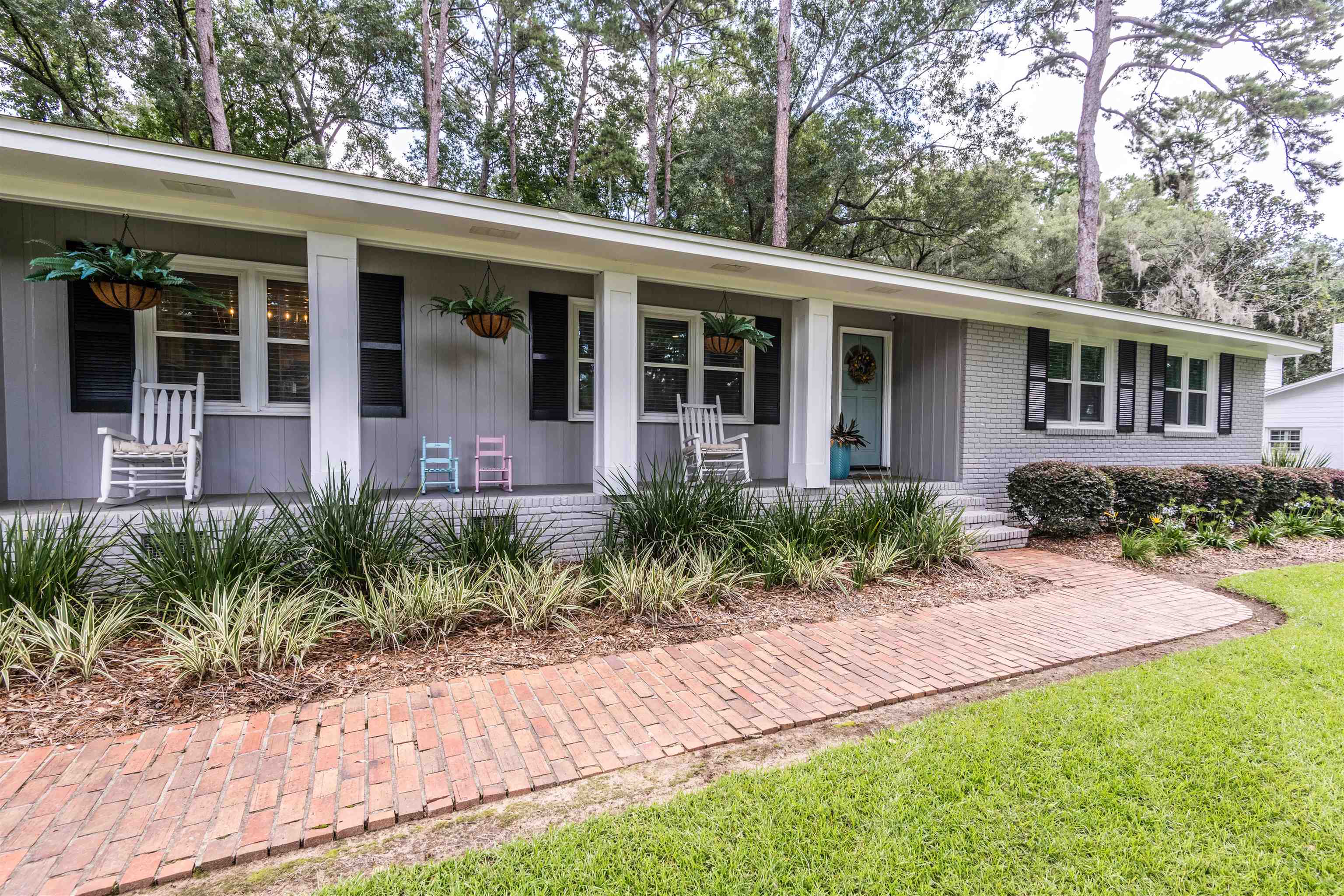 1106 Lothian Drive