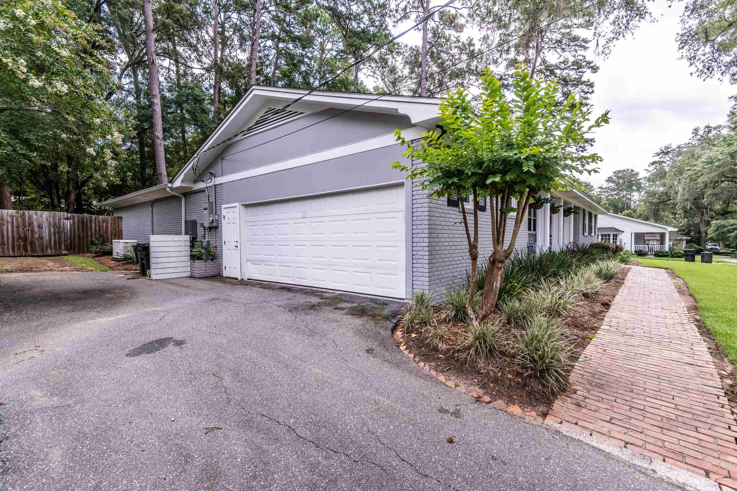 1106 Lothian Drive