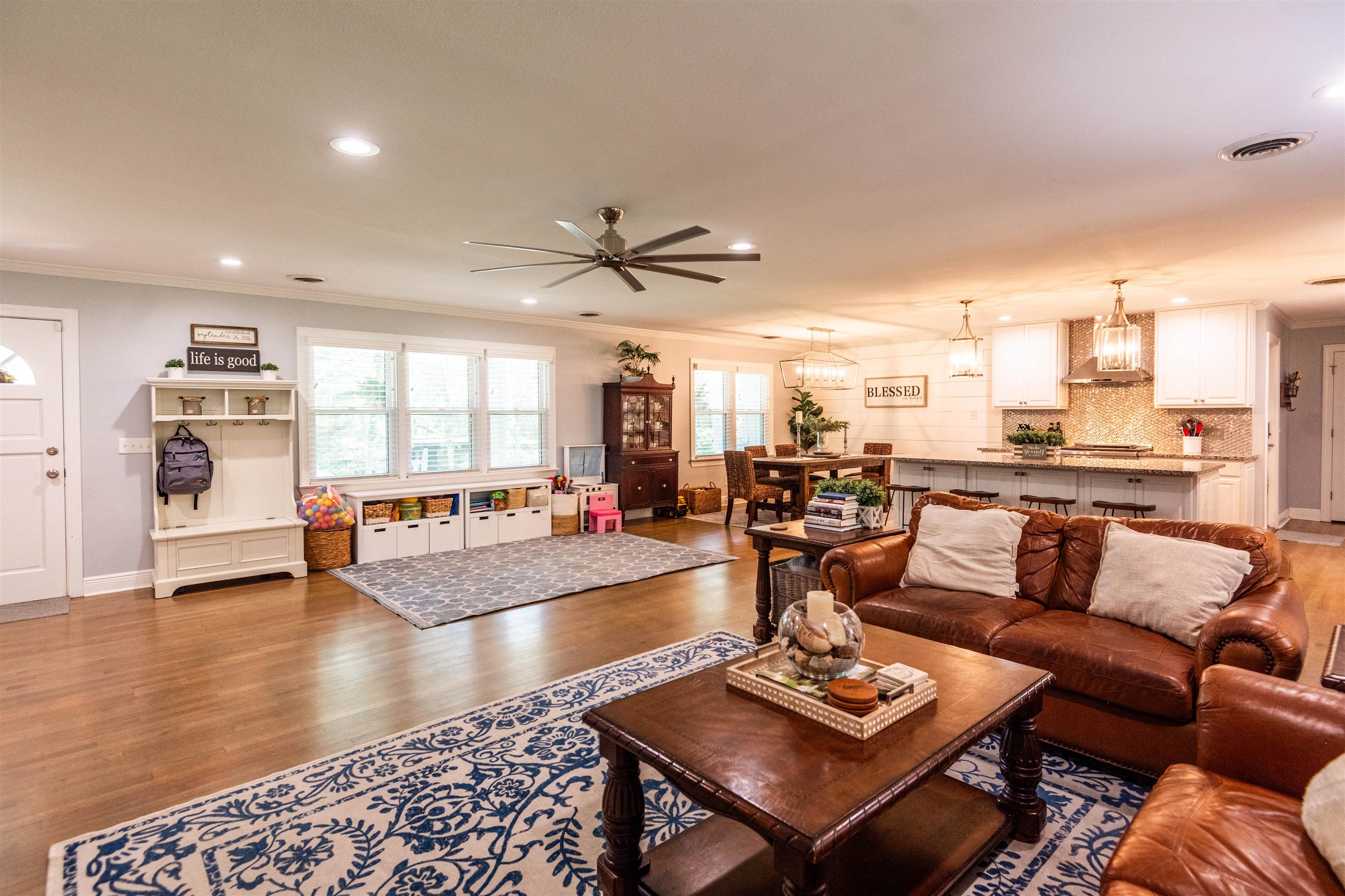 1106 Lothian Drive