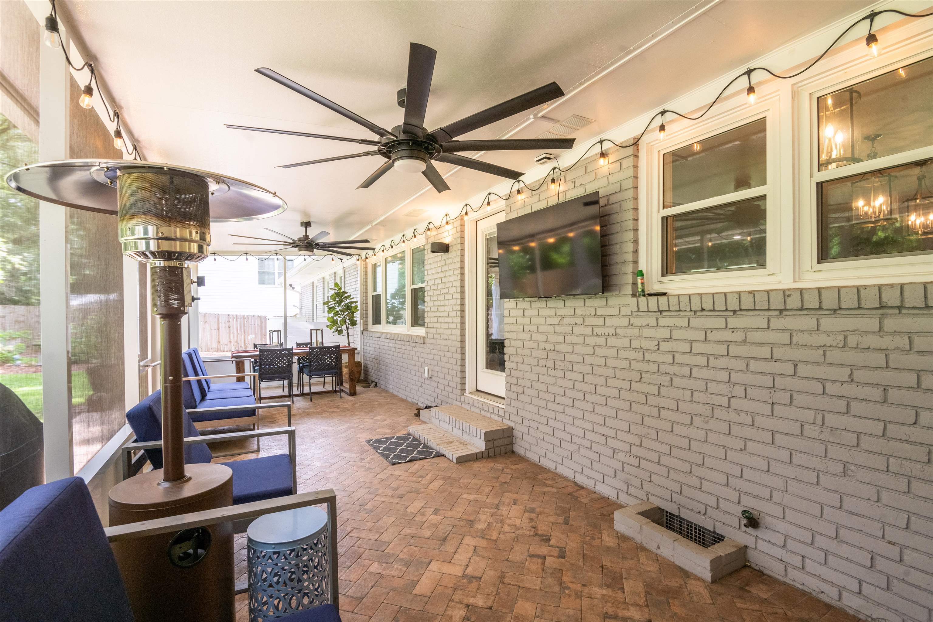 1106 Lothian Drive
