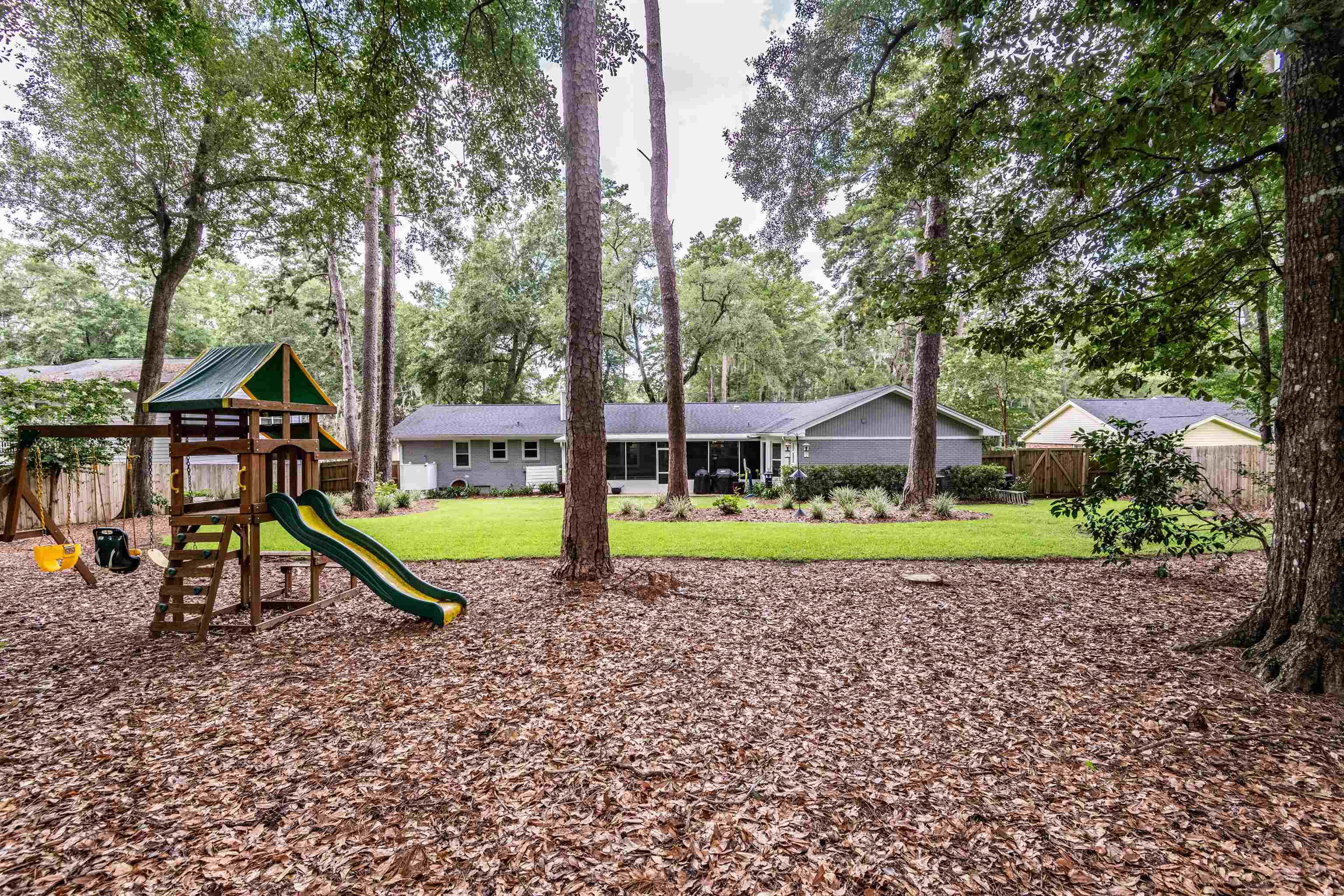 1106 Lothian Drive