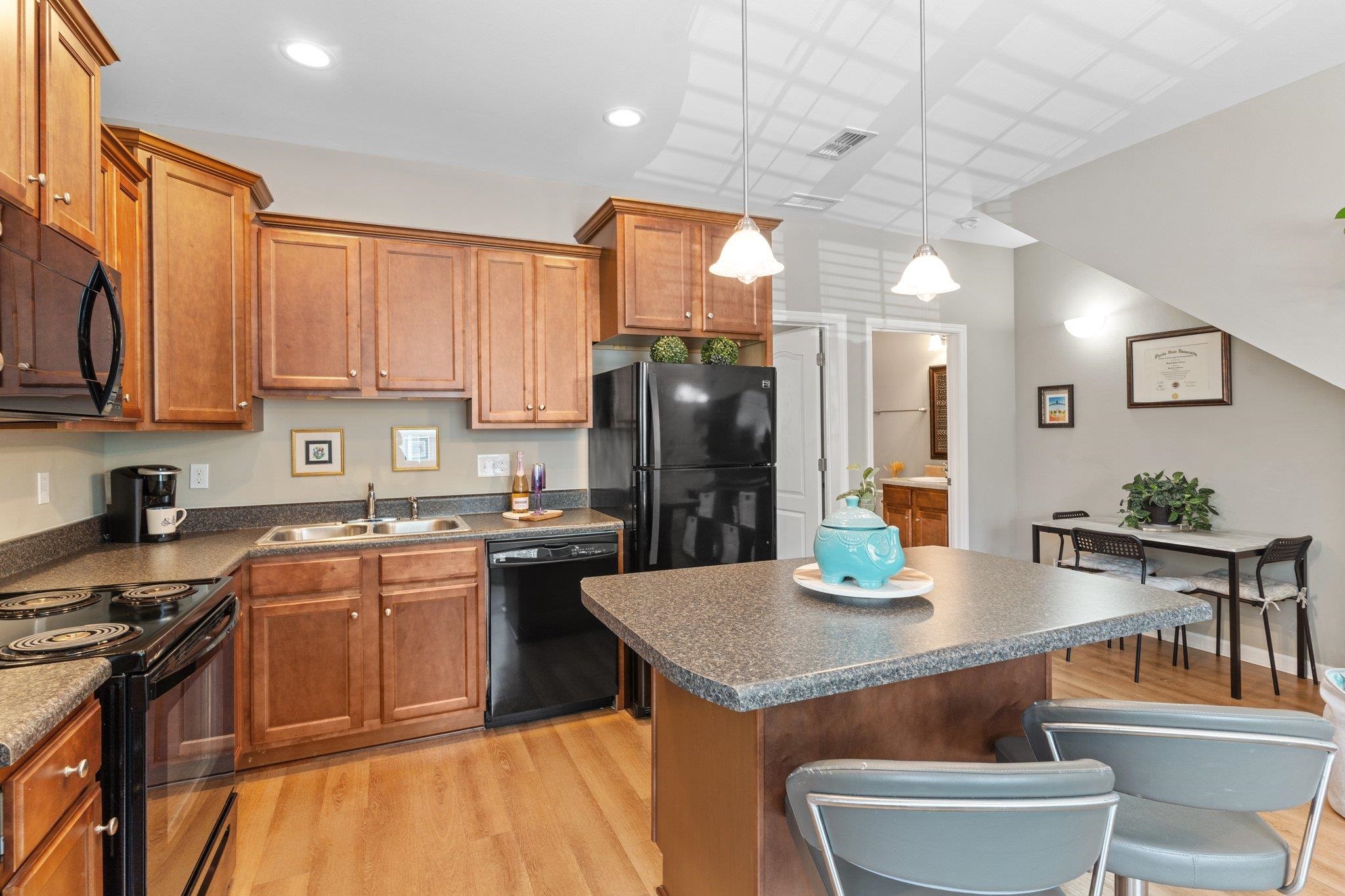 1924 Ann Arbor Avenue Unit: 2401