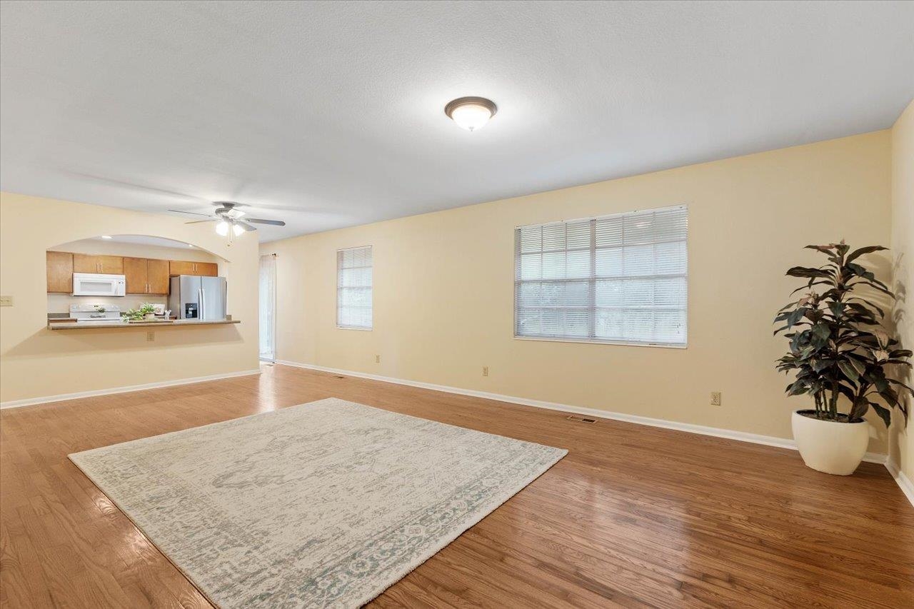 318 Talwood