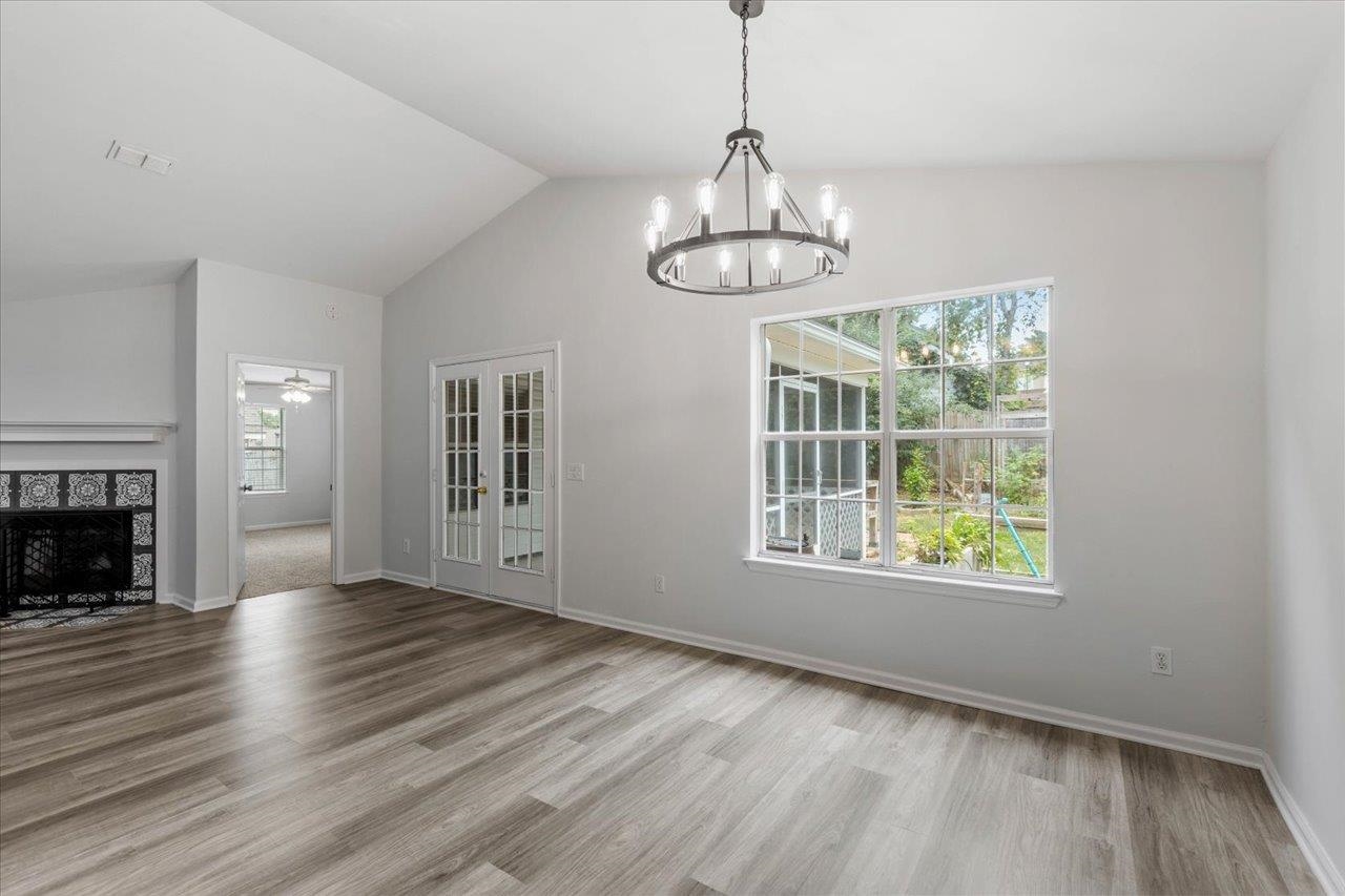 1475 Applewood Way