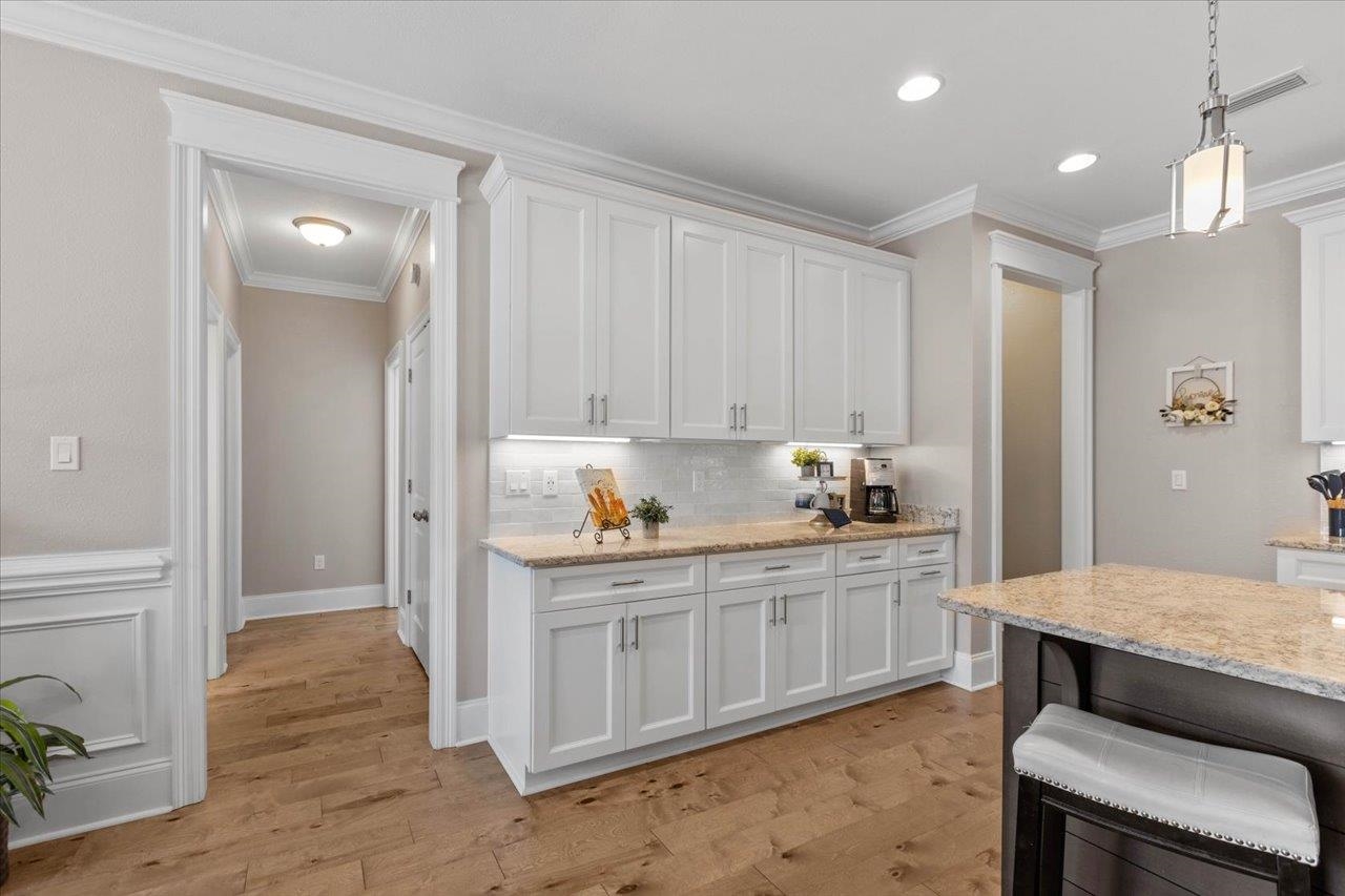 5205 Royal Fern Circle