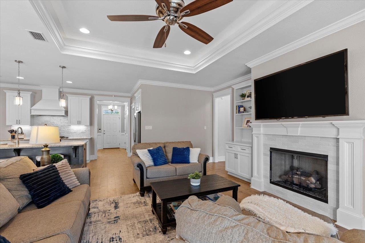 5205 Royal Fern Circle