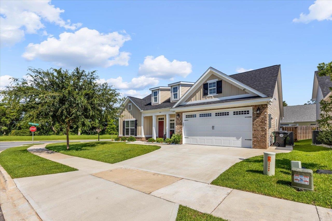 5205 Royal Fern Circle