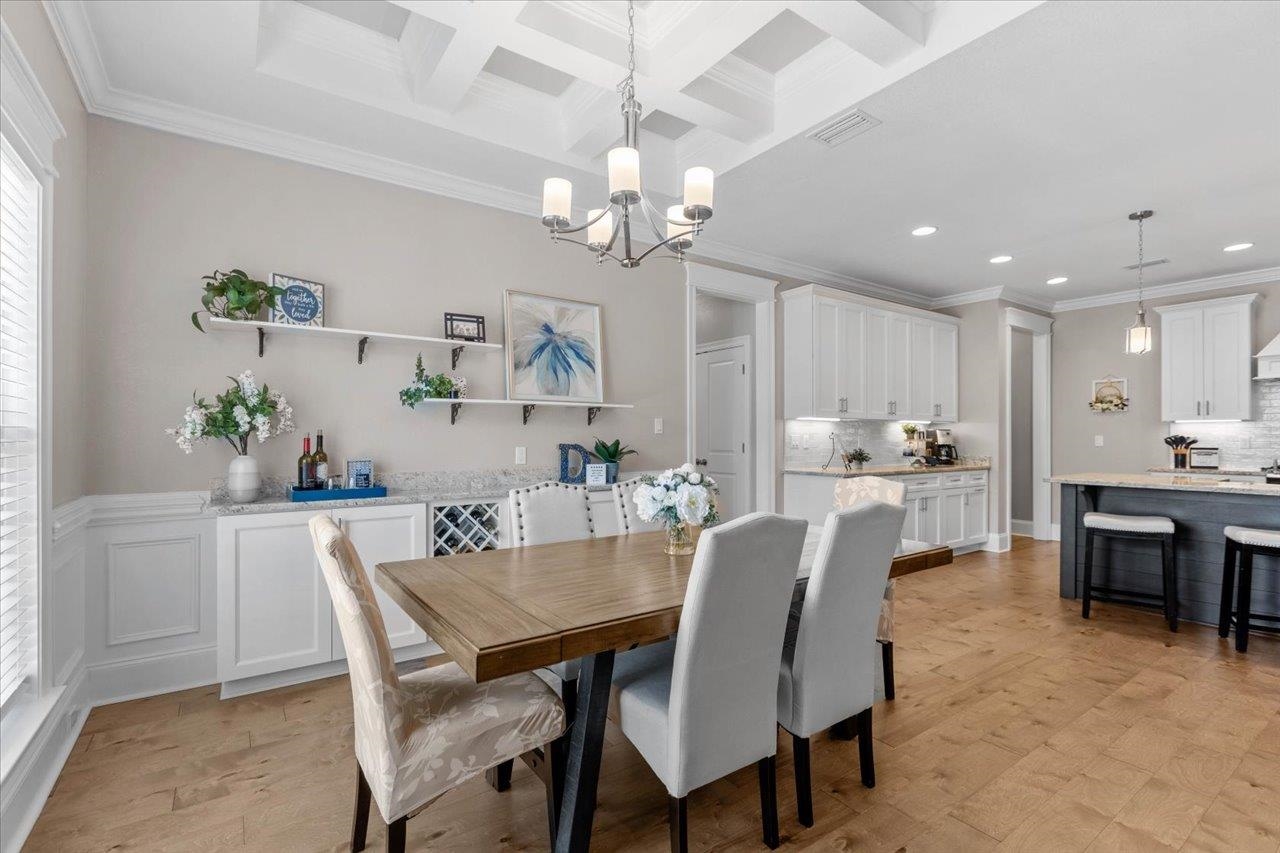 5205 Royal Fern Circle