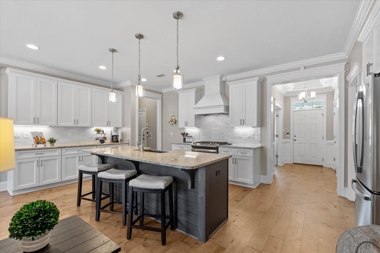 5205 Royal Fern Circle