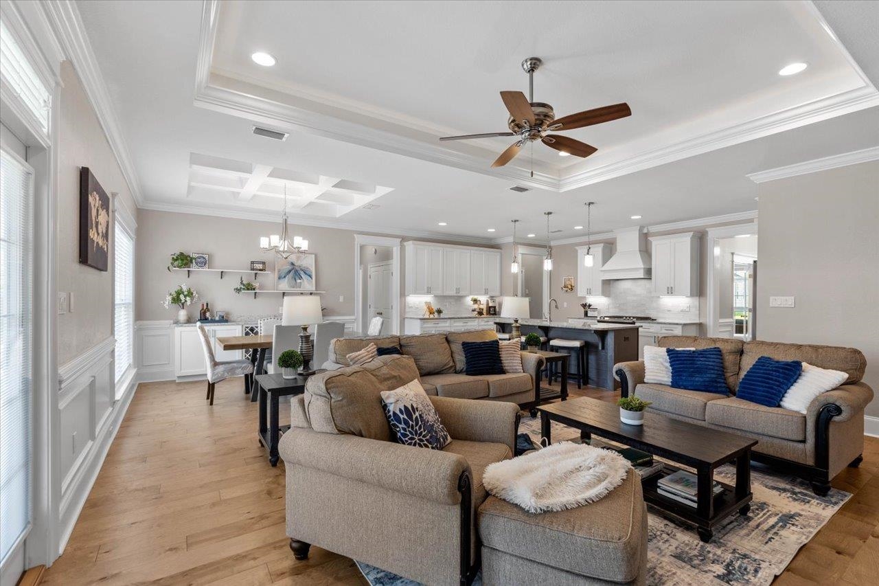 5205 Royal Fern Circle