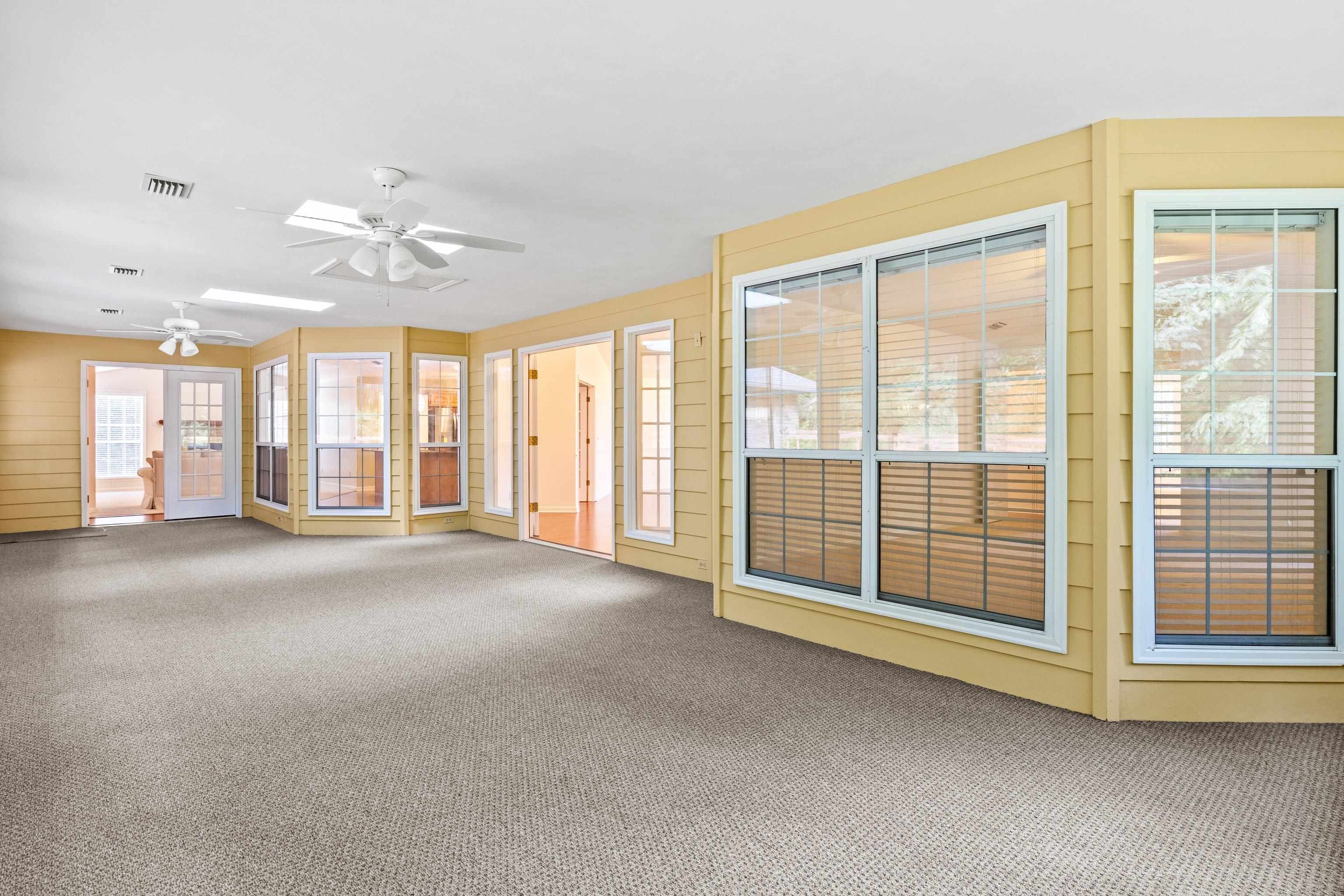 3549 Lakeshore Drive