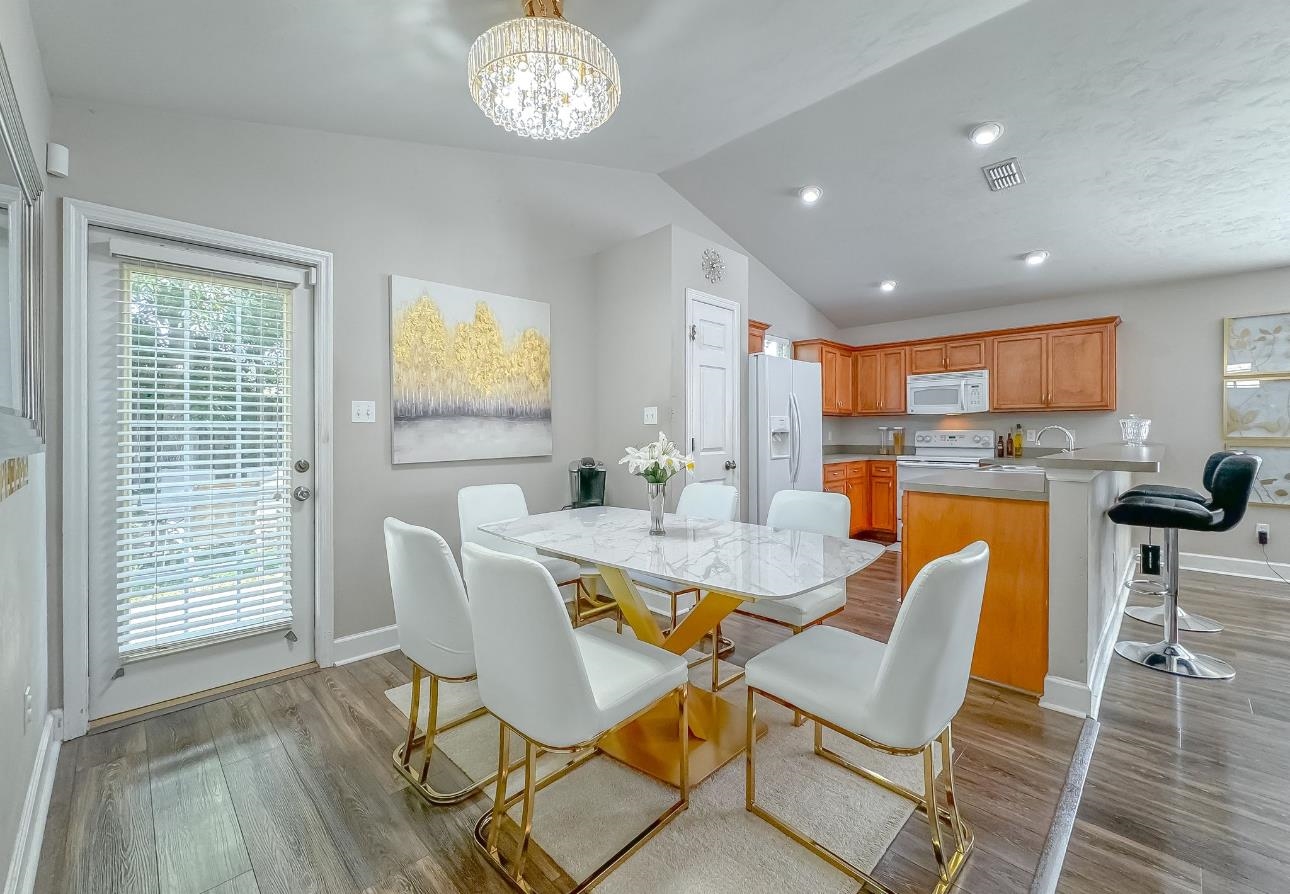 523 BROOKE HAMPTON Drive