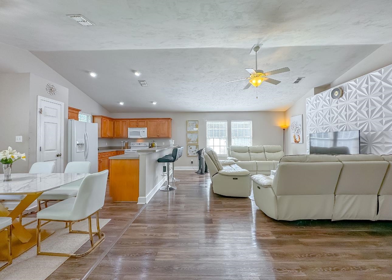 523 BROOKE HAMPTON Drive