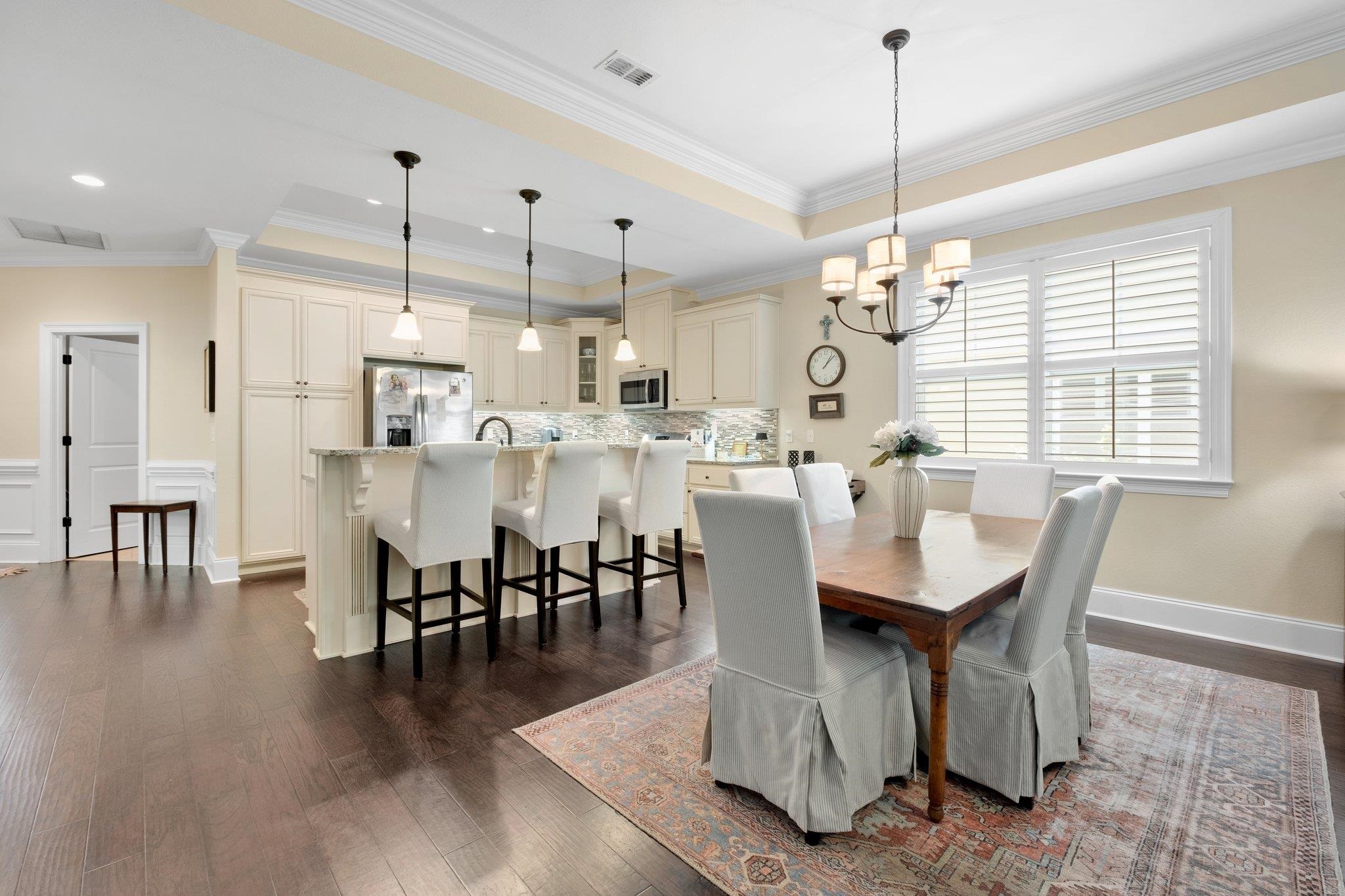 5824 Bascom Drive