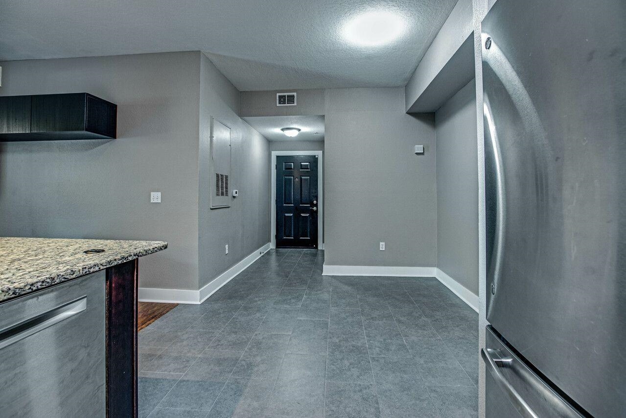 2801 Chancellorsville Drive Unit: 702