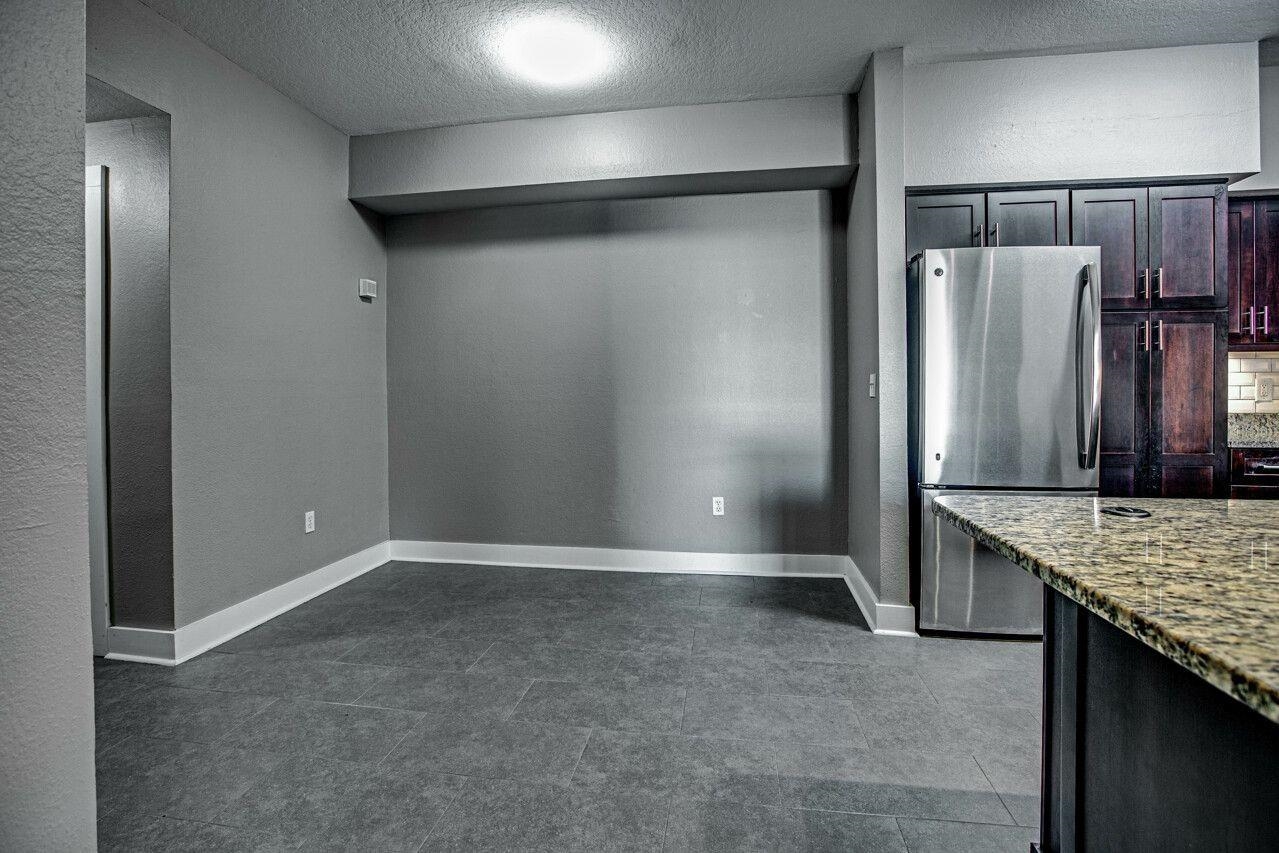 2801 Chancellorsville Drive Unit: 702