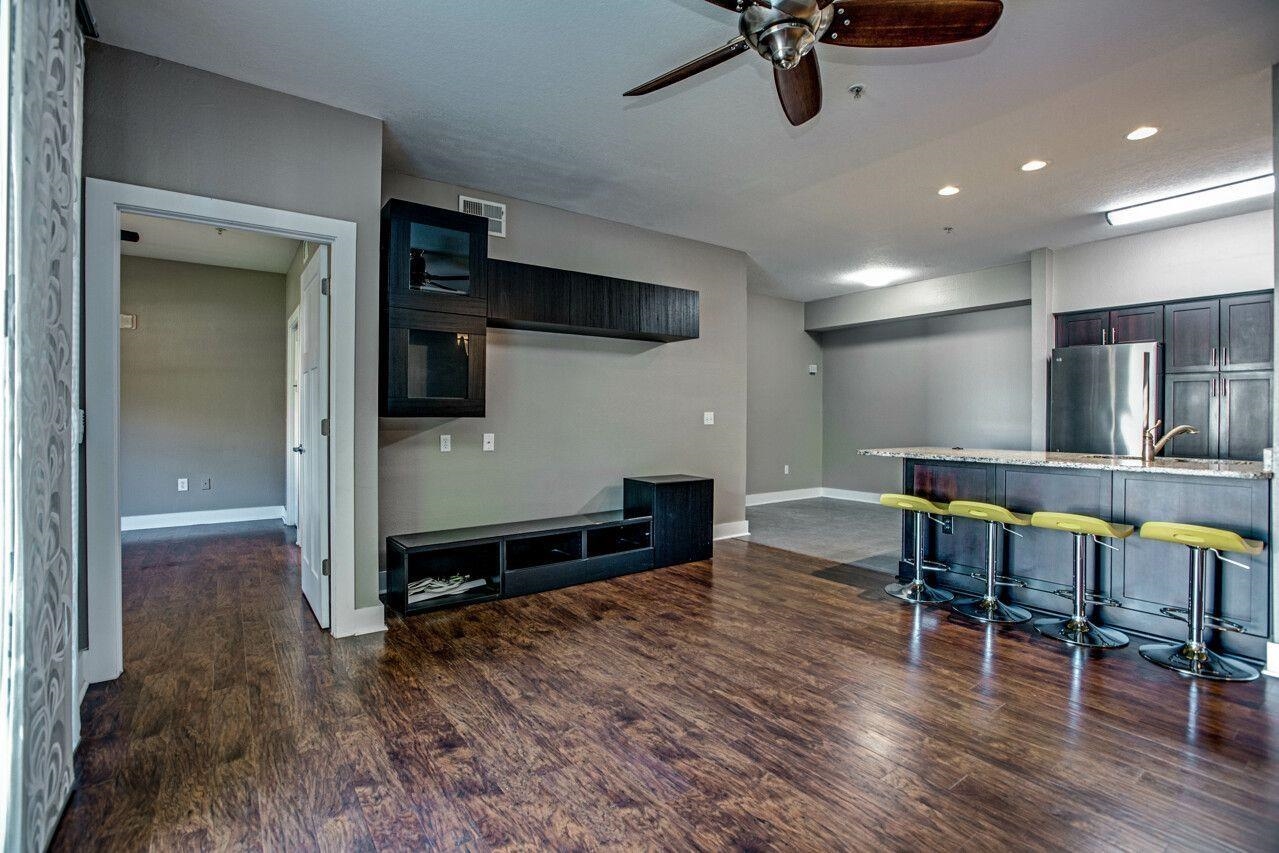 2801 Chancellorsville Drive Unit: 702