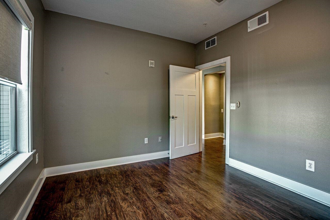 2801 Chancellorsville Drive Unit: 702