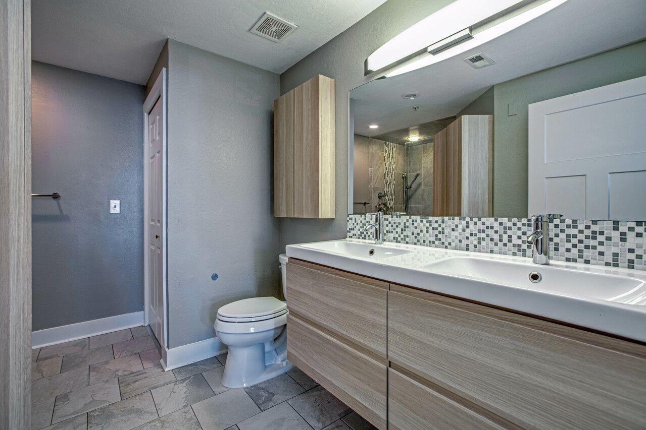 2801 Chancellorsville Drive Unit: 702