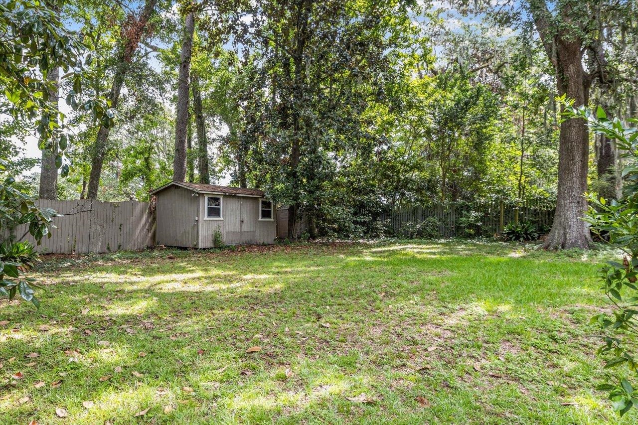 824 Governors Drive