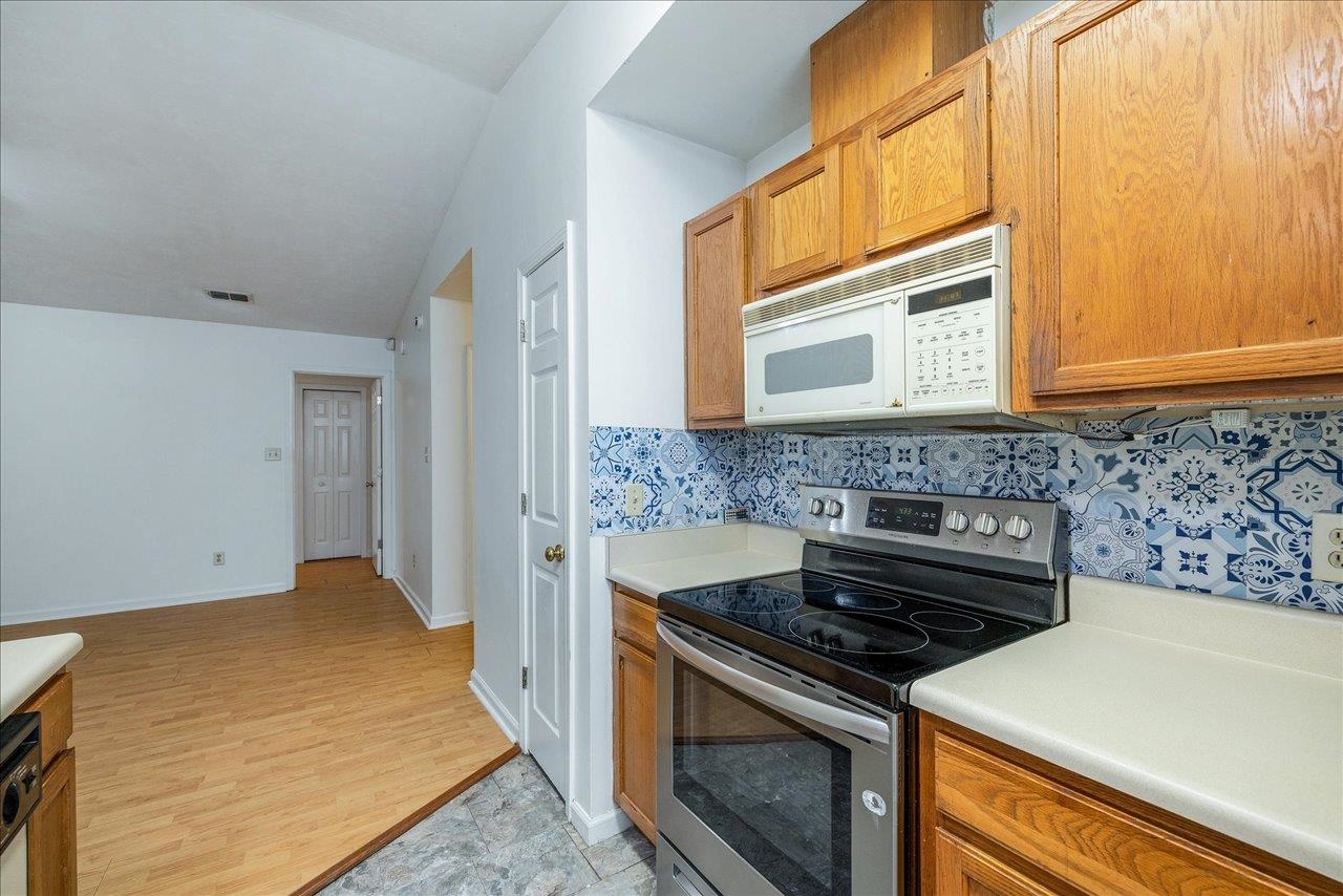 4433 Wesley Drive