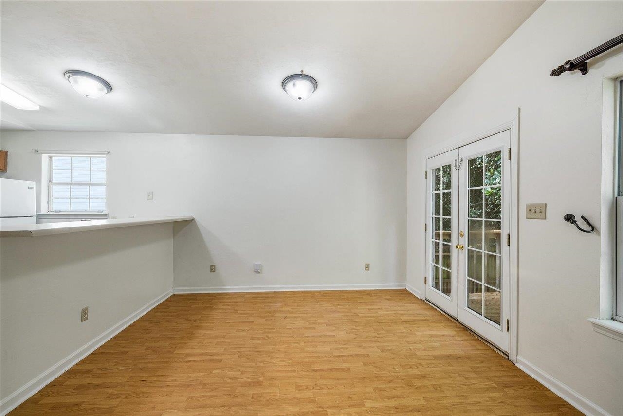 4433 Wesley Drive