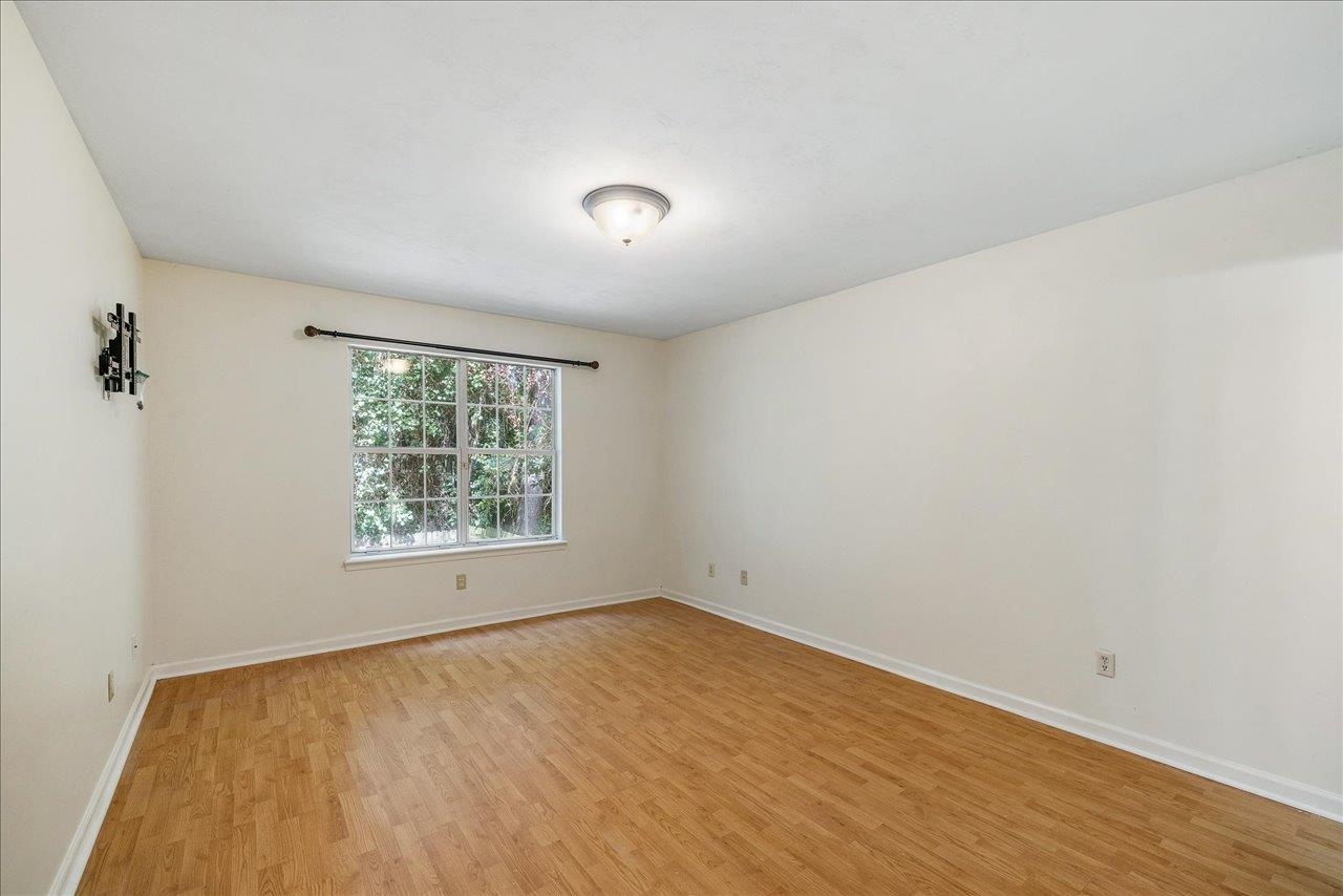 4433 Wesley Drive