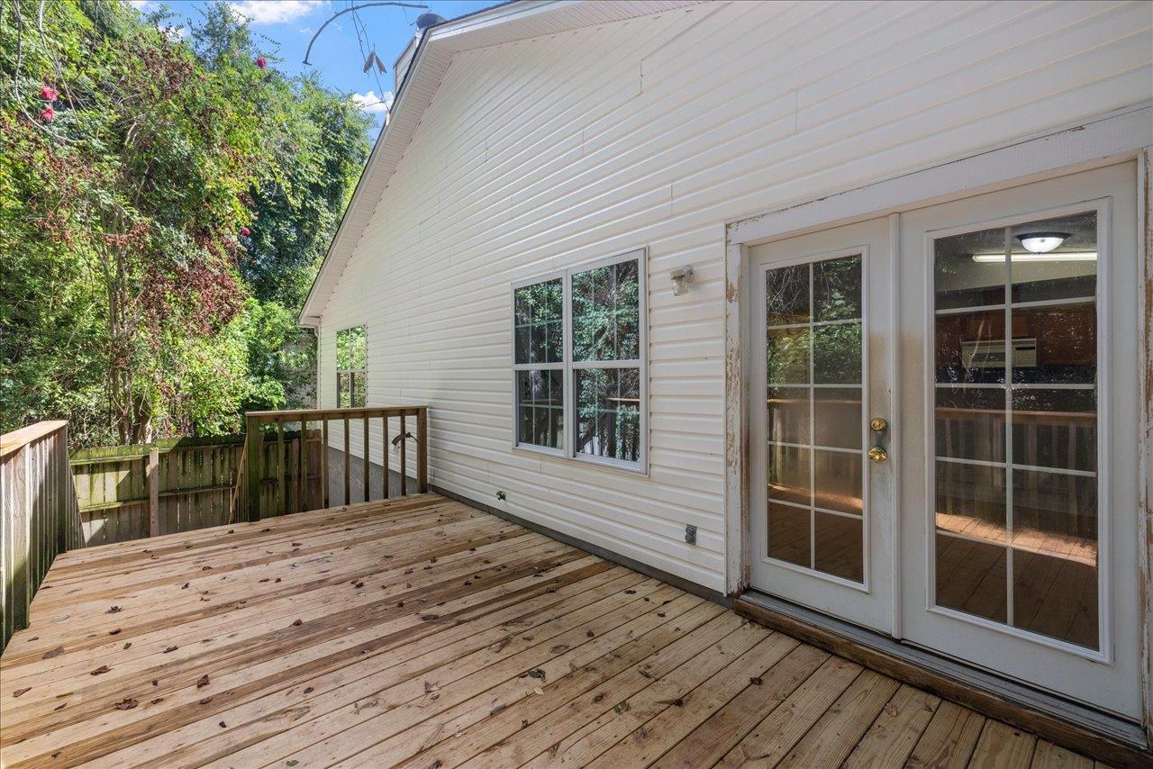 4433 Wesley Drive