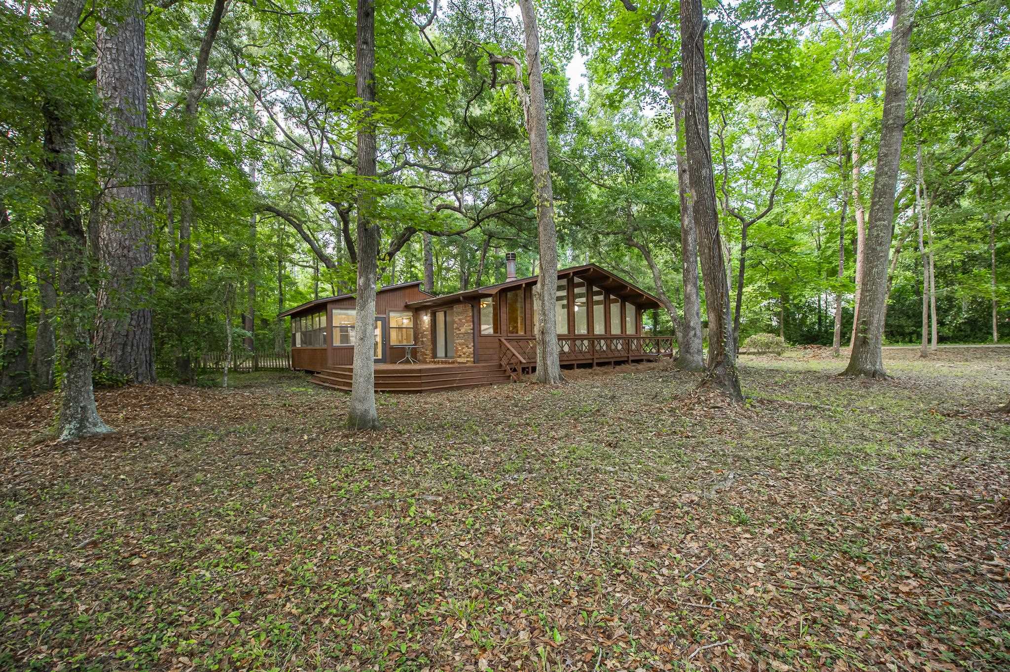 3504 Whirlaway Trail