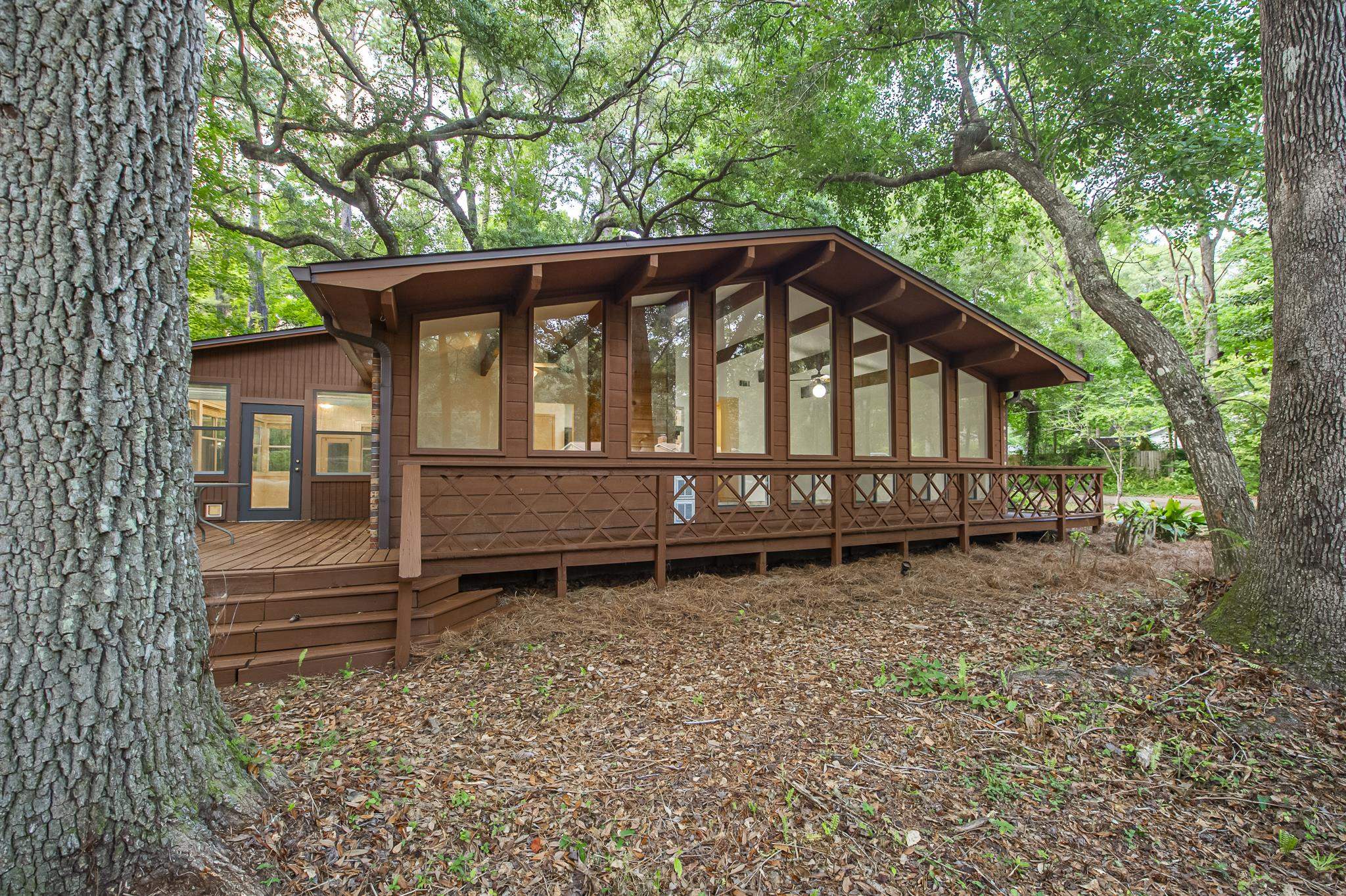 3504 Whirlaway Trail