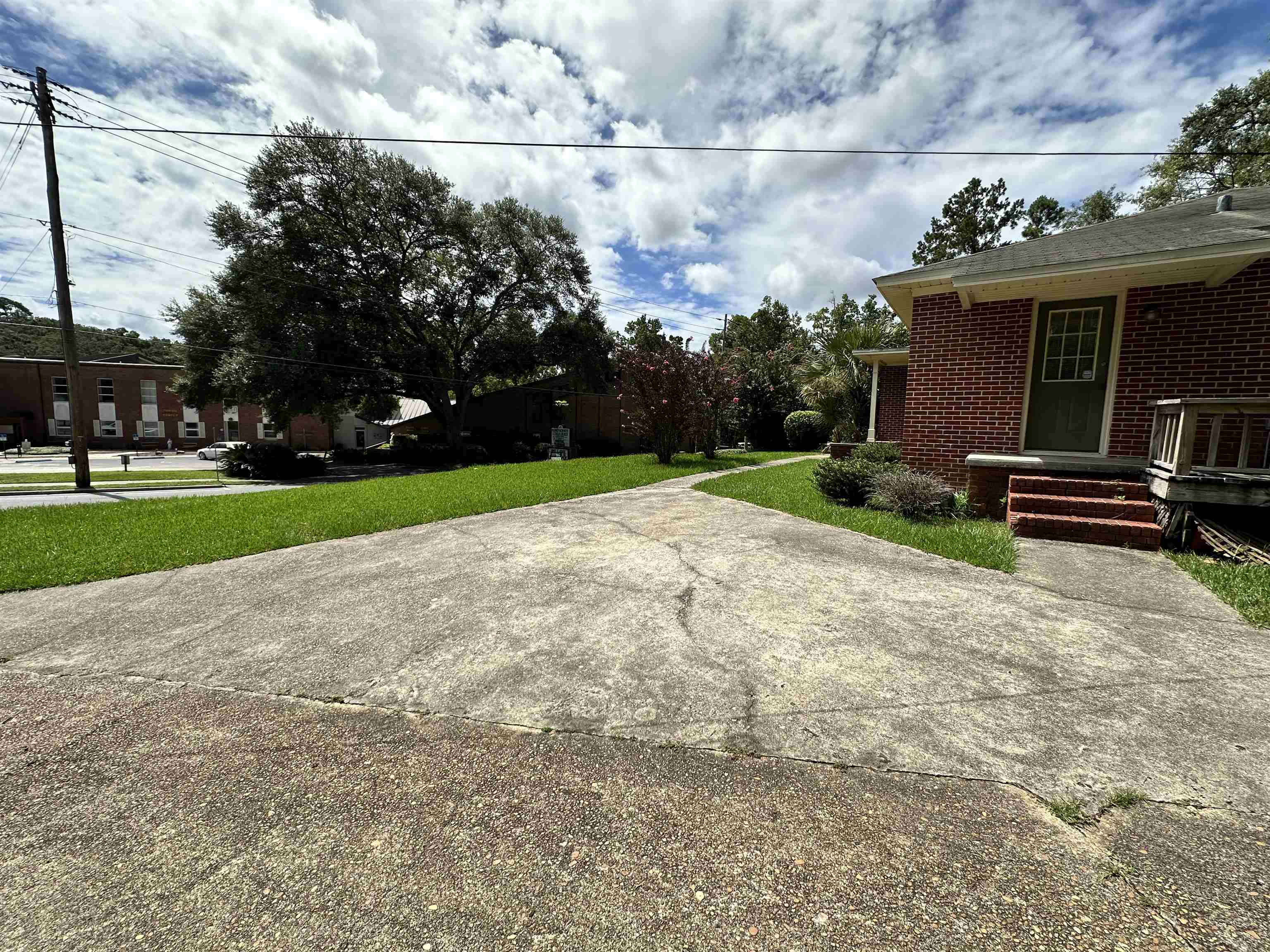 652 & 654 Miccosukee Road Unit: -