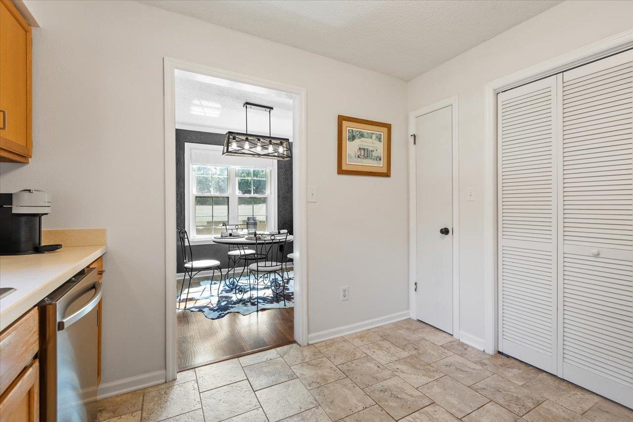 2923 Whirlaway Trail