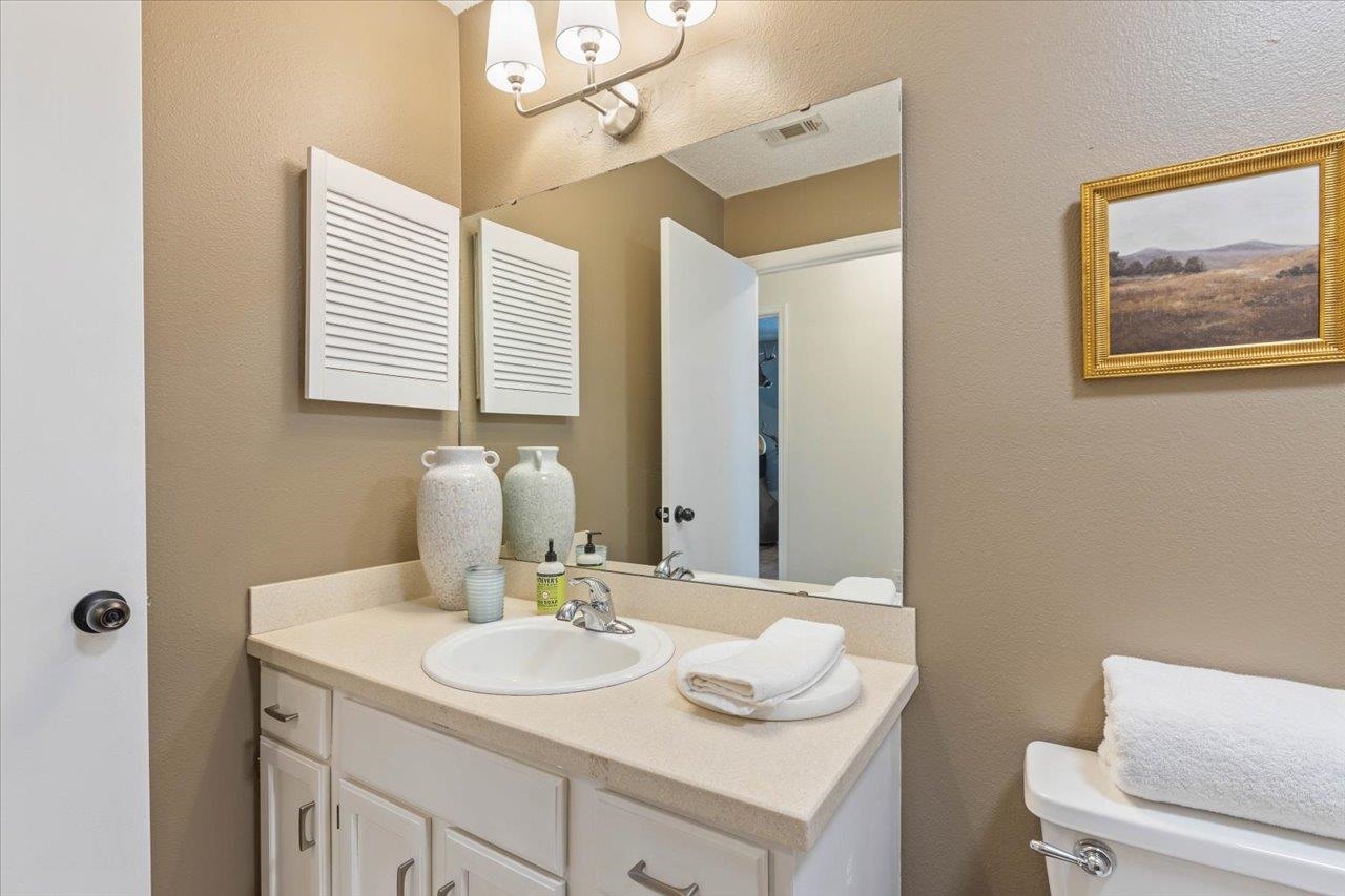 2923 Whirlaway Trail